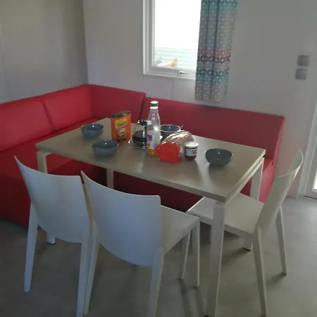 Mobil-home 3chambres 8p A153 Masson *